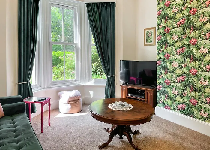 Number 42 * Scarborough